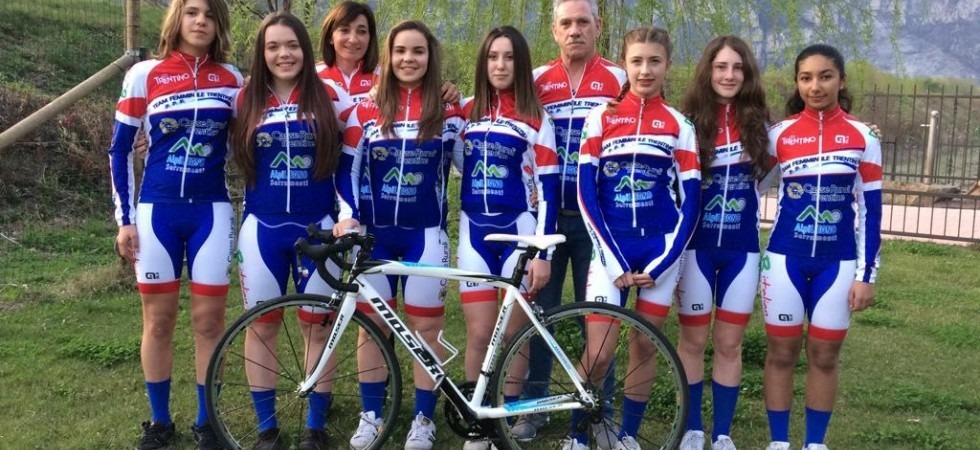 Scassinano il furgone e rubano tutte le bici a ragazze tra i 13 e 15 anni: "Domenica dobbiamo correre, come facciamo?"